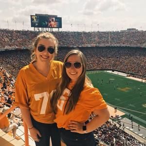 Meet your Posher, Addie